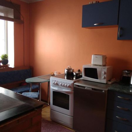 Rogosi Külaliskorter Ruusmäe Exterior foto