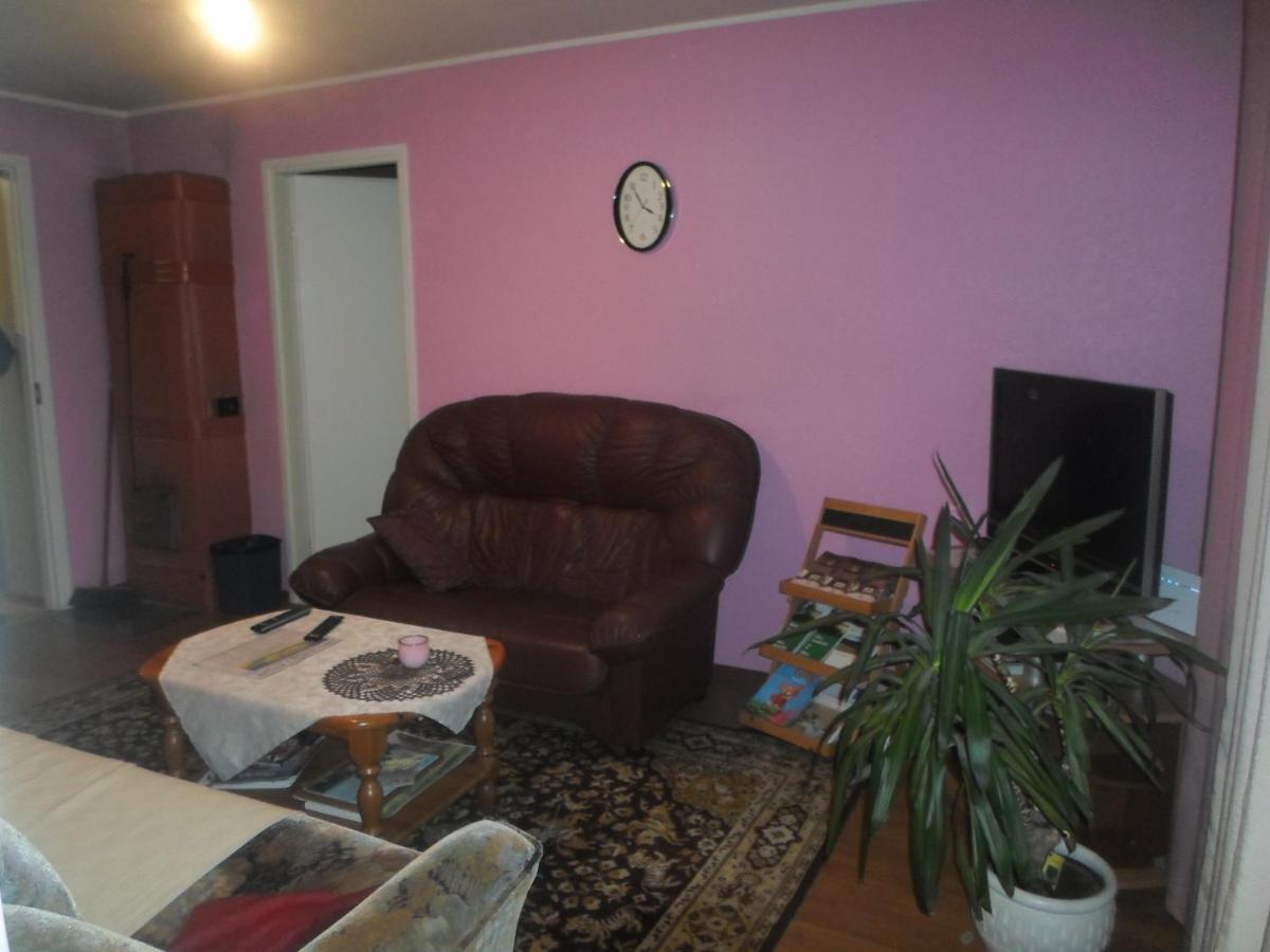 Rogosi Külaliskorter Ruusmäe Exterior foto